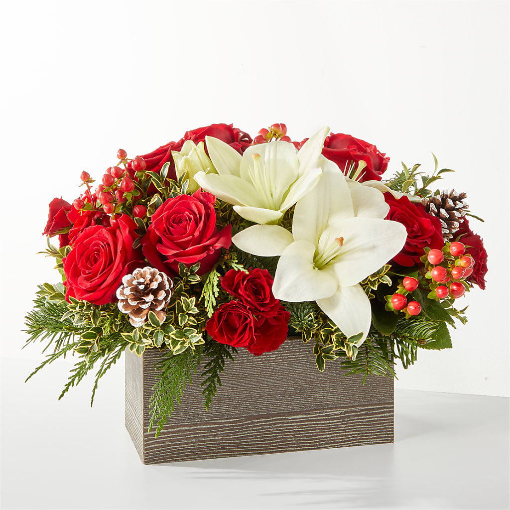 Snowy Wonderland Bouquet – Touch Of Roses Inc, Visalia CA