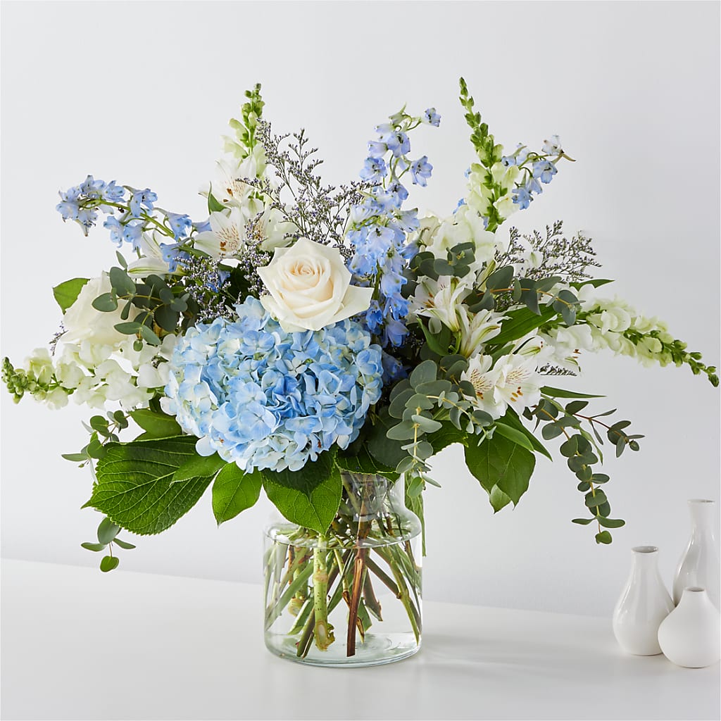 Coastal Blossom Bouquet – Touch Of Roses Inc, Visalia CA