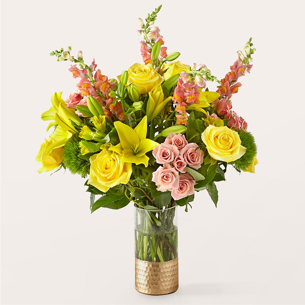 Getaway Bouquet – Touch Of Roses Inc, Visalia CA