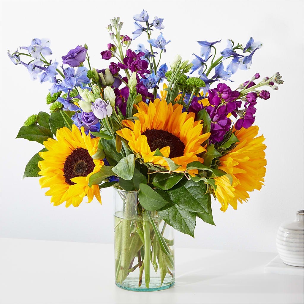 Catching Rays Bouquet – Touch Of Roses Inc, Visalia CA