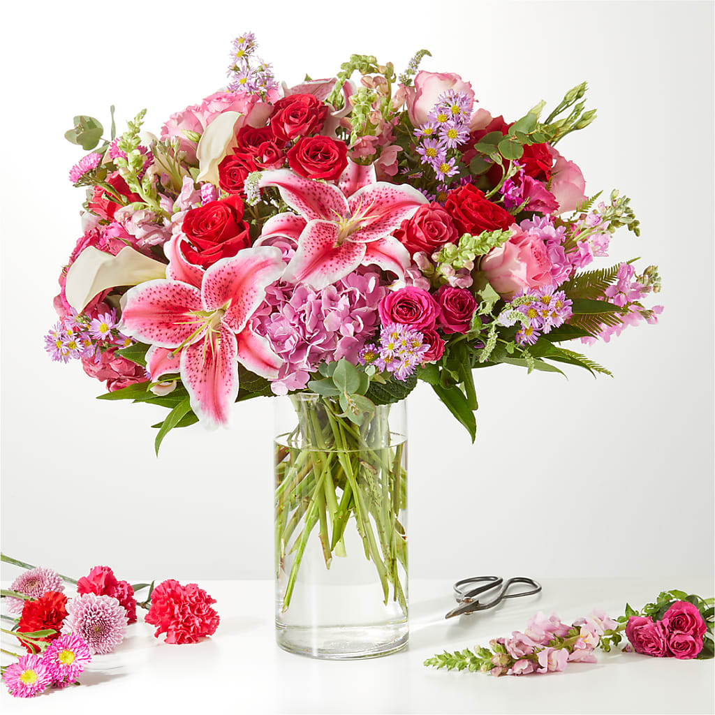 Swooning Over You - A Luxury Florist Original – Touch Of Roses Inc, Visalia CA