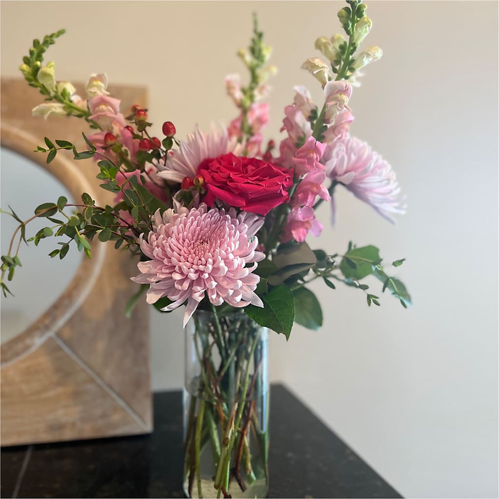 Sunday Morning Bouquet – Touch Of Roses, Visalia CA