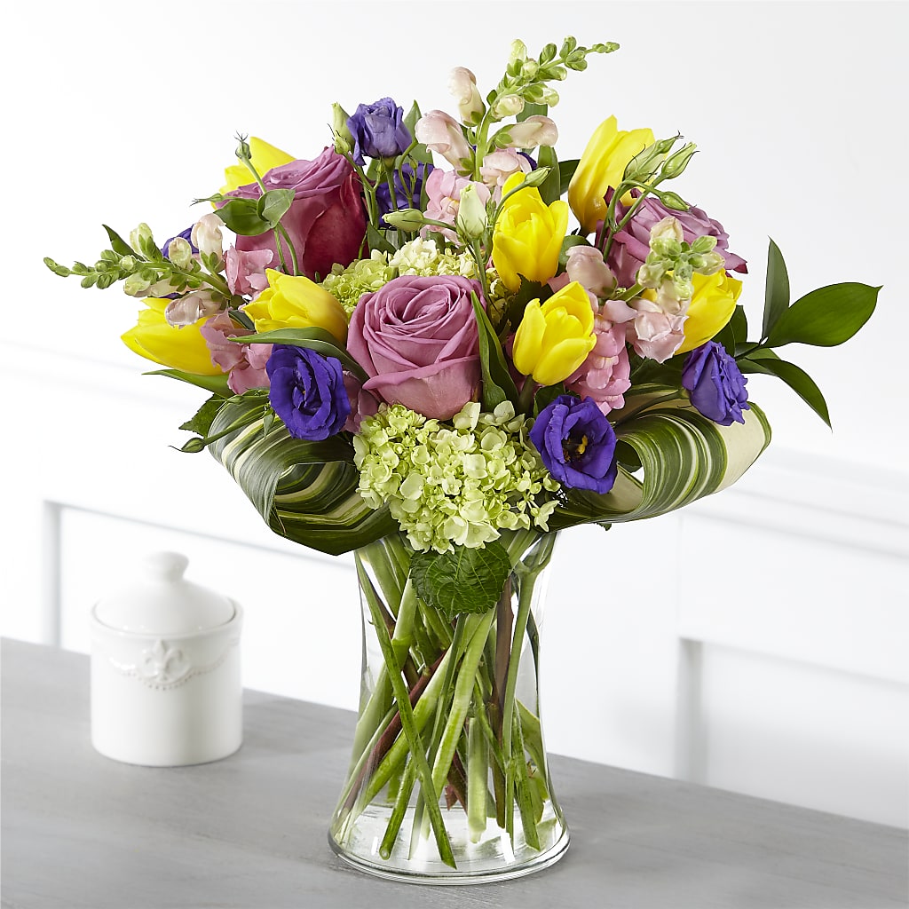 Wondrous Memories Bouquet – Touch Of Roses INC, Visalia CA