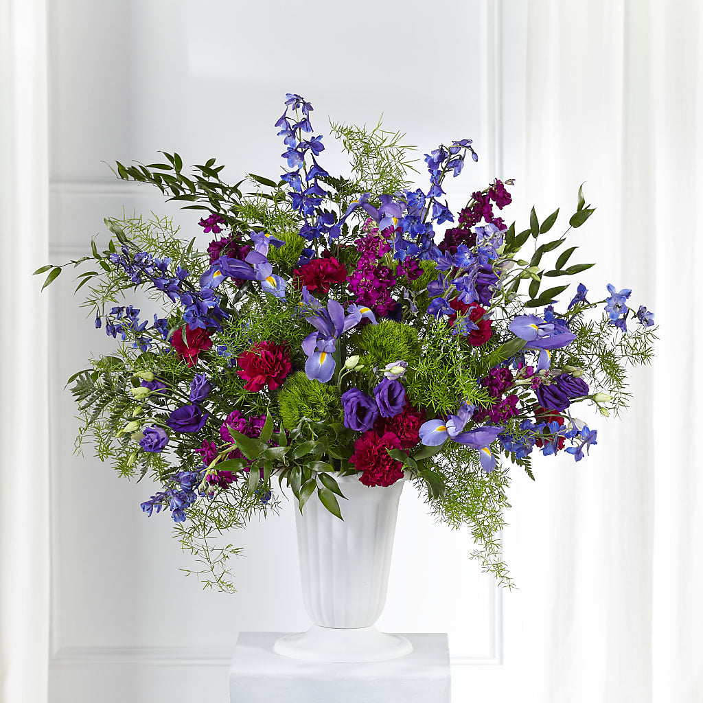 Memorial of Life Arrangement – Touch Of Roses INC, Visalia CA