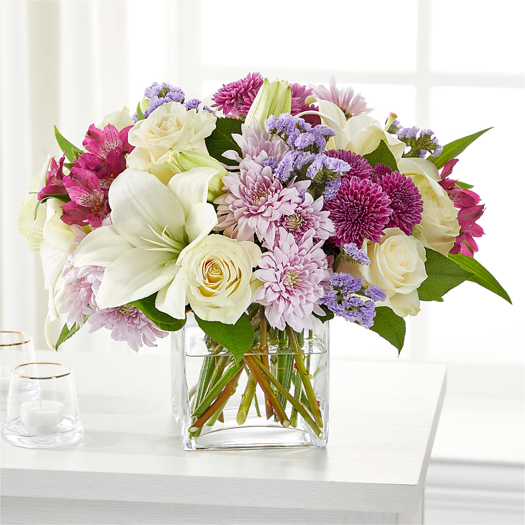 Cared For Bouquet – Touch Of Roses Inc, Visalia CA