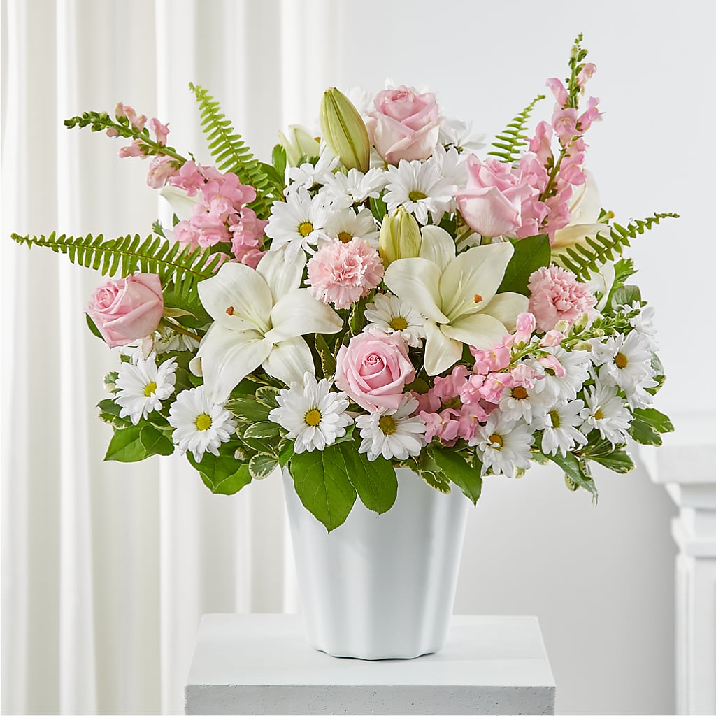 Soft Touch Tabletop Basket – Touch Of Roses INC, Visalia CA