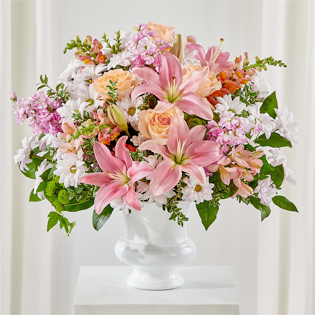 Heartfelt Gesture Urn Arrangement – Touch Of Roses INC, Visalia CA