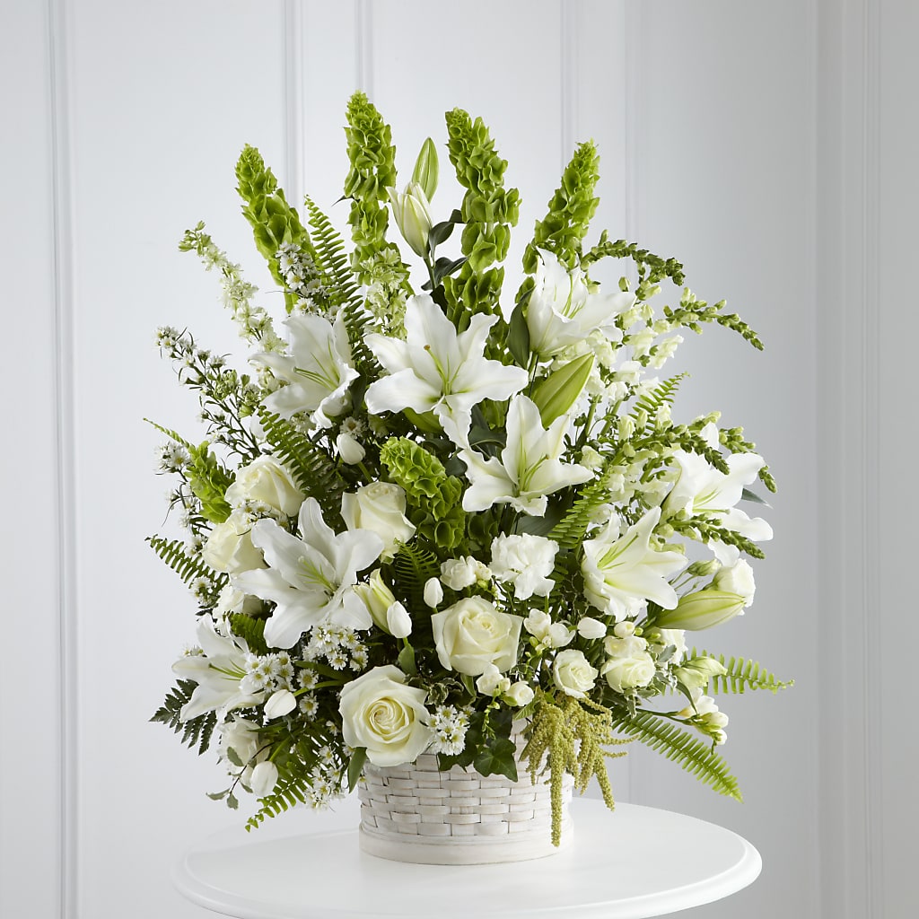 In Our Thoughts Arrangement – Touch Of Roses Inc, Visalia CA
