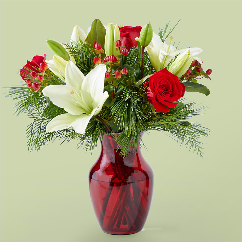 Evergreen Delight Bouquet – Touch Of Roses INC, Visalia CA