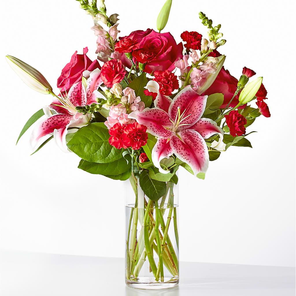 Love at First Sight Bouquet – Touch Of Roses, Visalia CA
