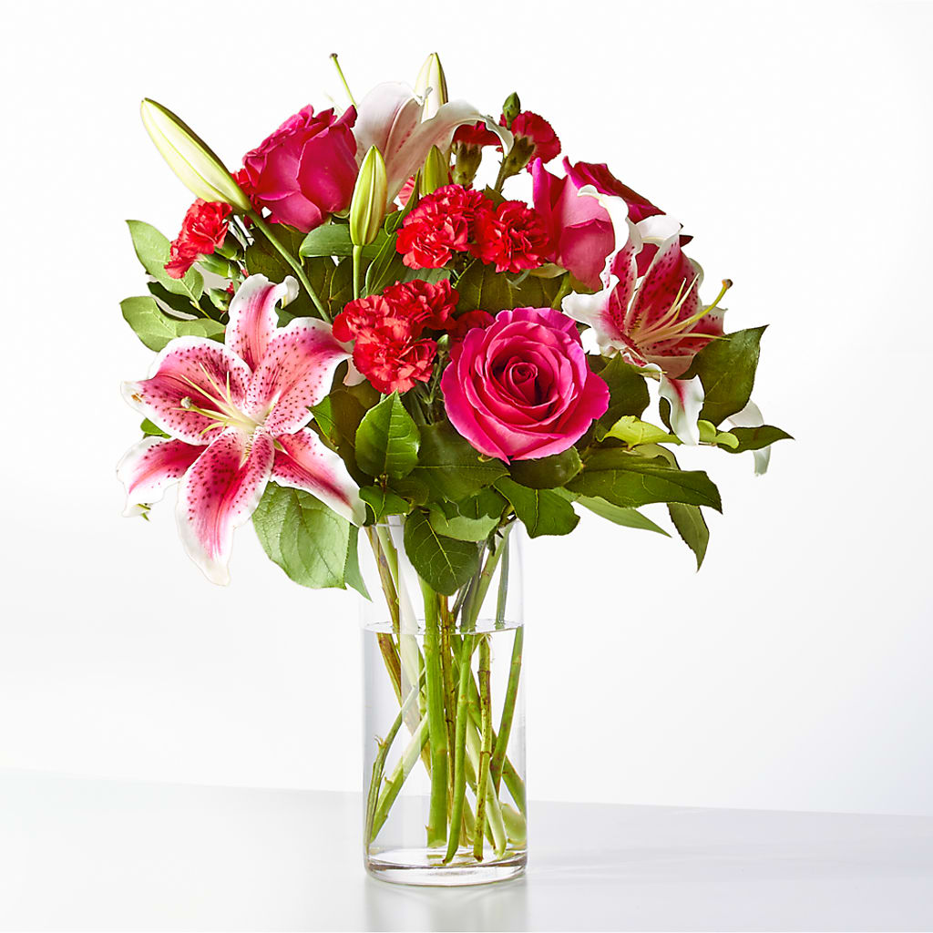 Love at First Sight Bouquet – Touch Of Roses, Visalia CA