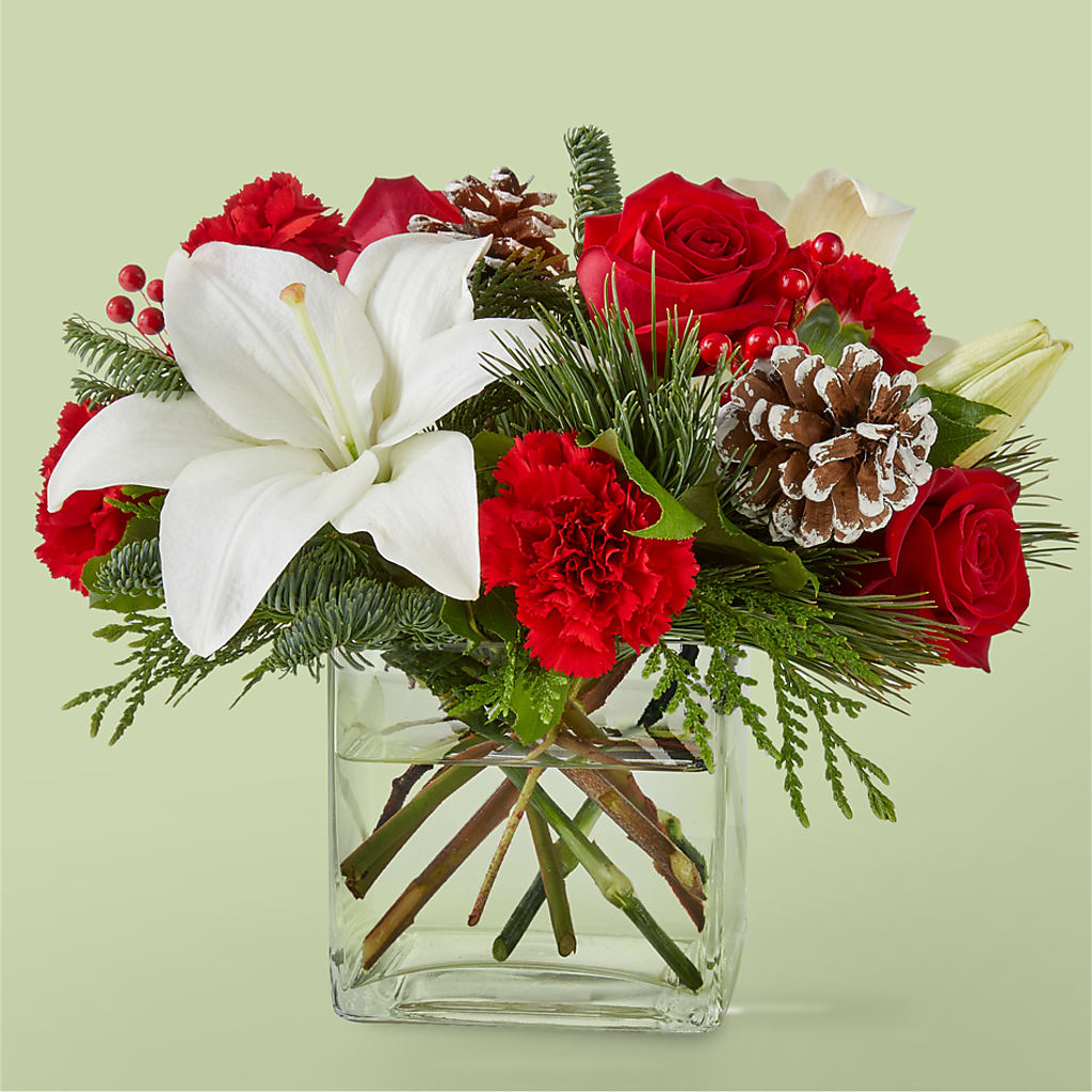 Glistening Icicles Bouquet – Touch Of Roses INC, Visalia CA