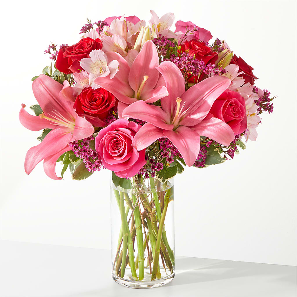 Lucky in Love Bouquet – Touch Of Roses Inc, Visalia CA
