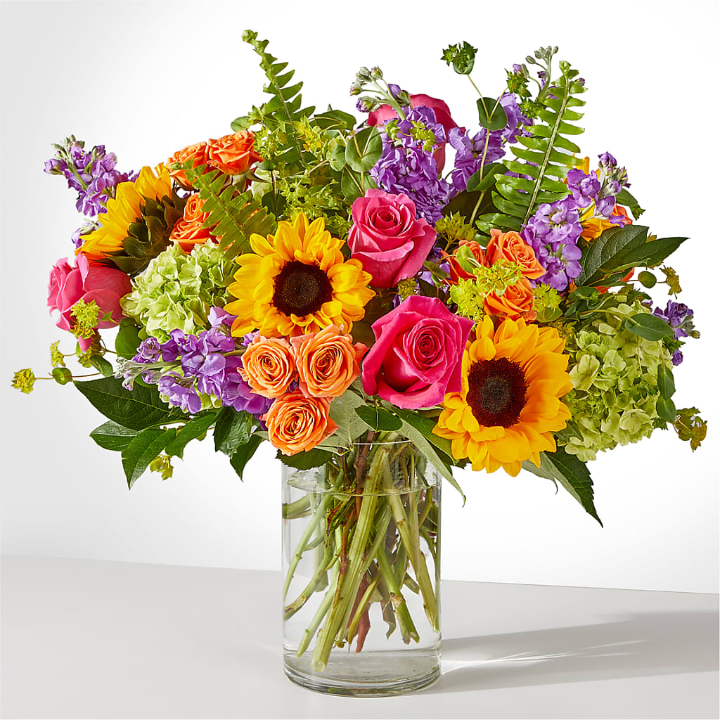 Vibrant Greetings Bouquet – Touch Of Roses Inc, Visalia CA