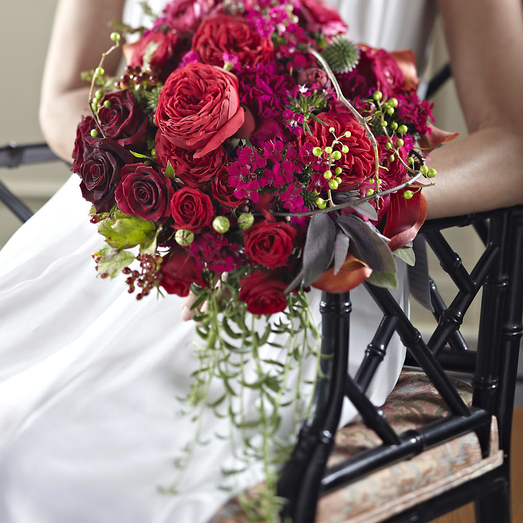Pure Grace Bouquet – Touch Of Roses Inc, Visalia CA
