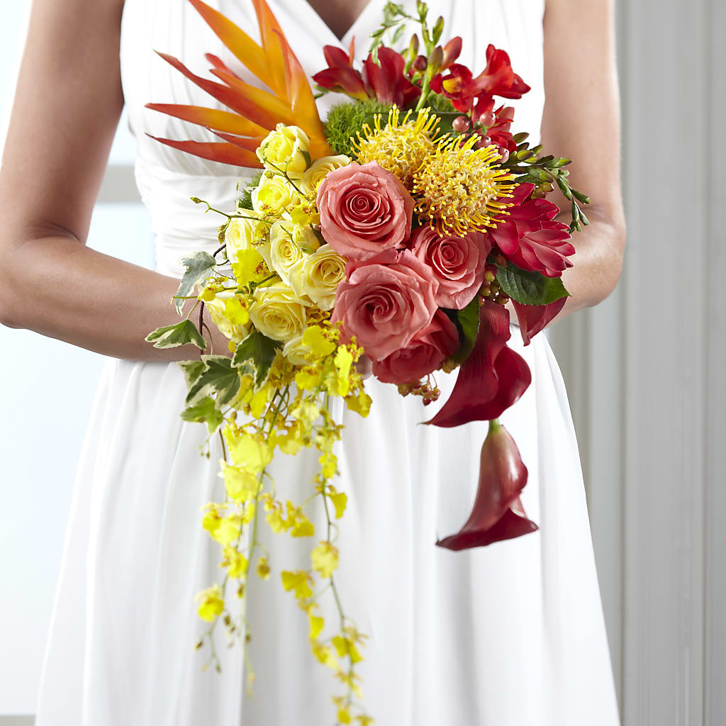 Tears of Delight Bouquet – Touch Of Roses Inc, Visalia CA