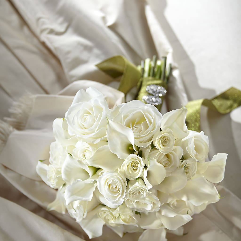 Serene Highness Bouquet – Touch Of Roses Inc, Visalia CA