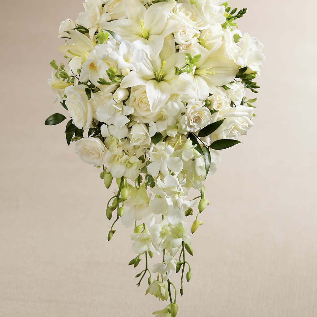 White Wonders Bouquet – Touch Of Roses Inc, Visalia CA