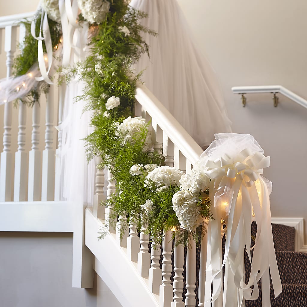 Champagne Dreams Garland – Touch Of Roses Inc, Visalia CA