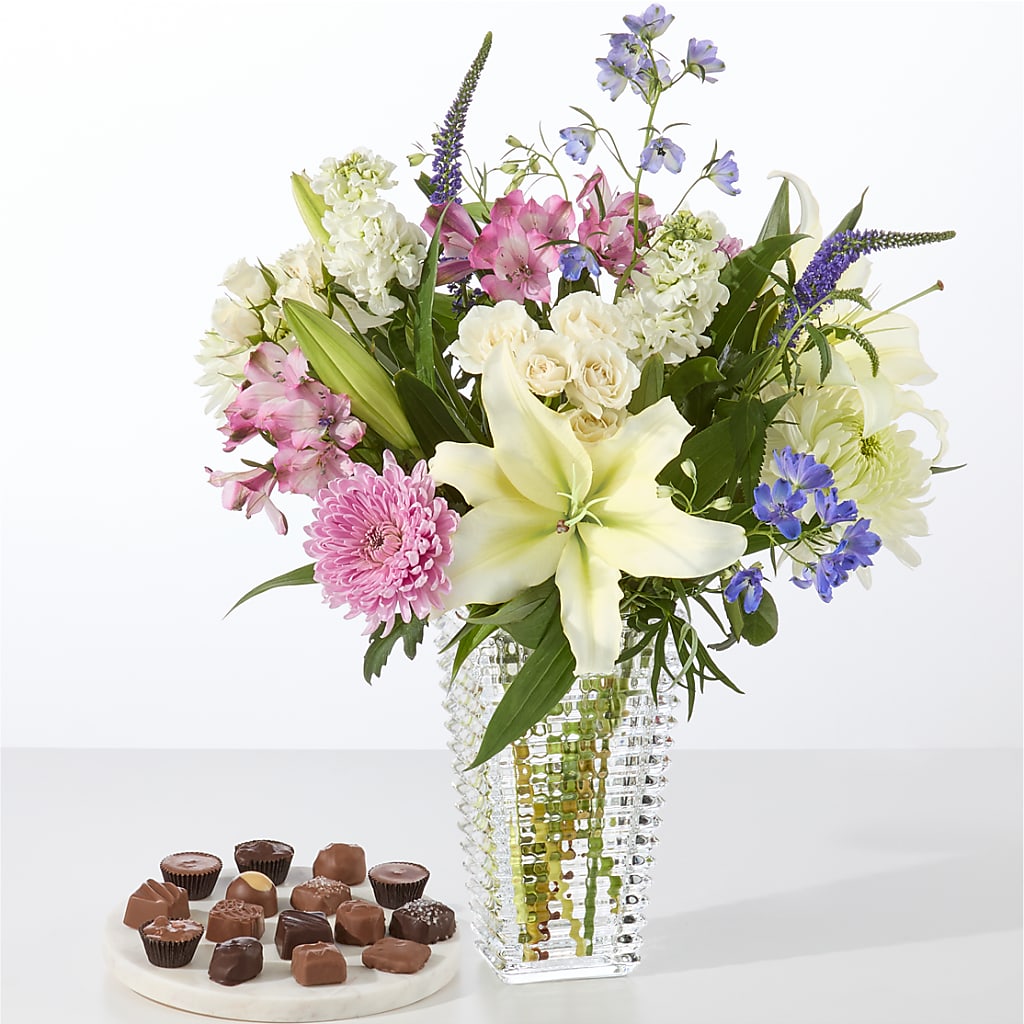 Winter Celebration Bouquet –  Touch Of Roses, Visalia CA