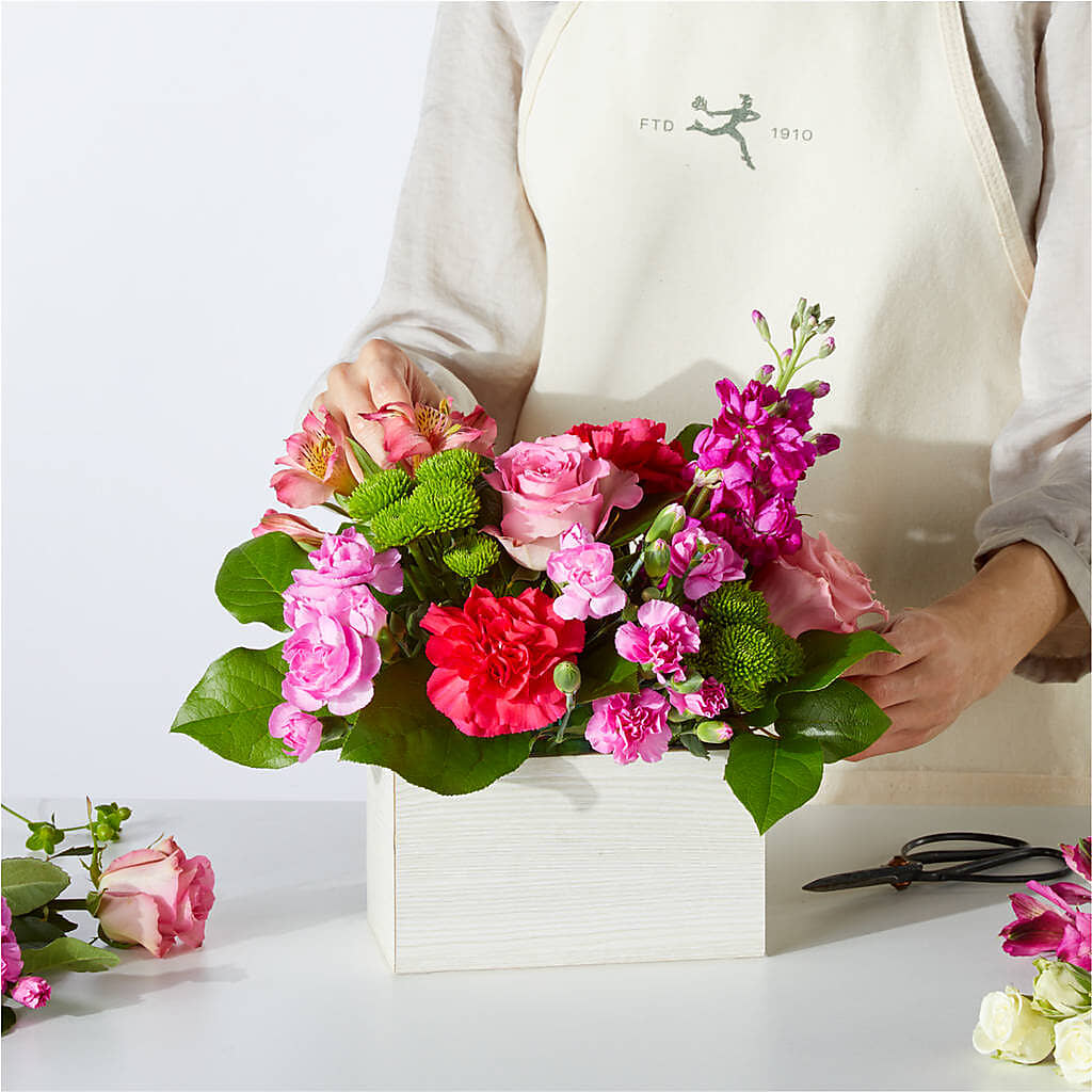 Sweetberry Box – A Florist Original –  Touch Of Roses, Visalia CA