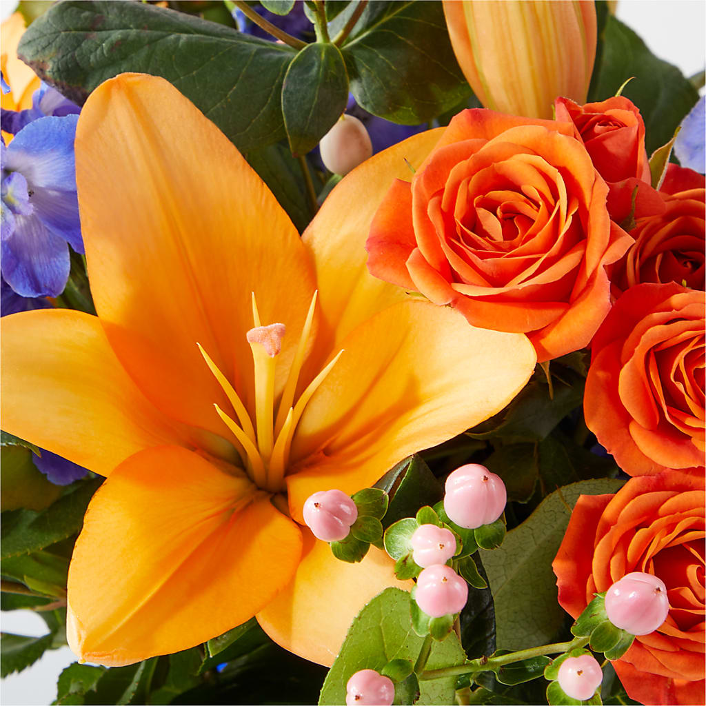 Radiant Citrus Bouquet –  Touch Of Roses, Visalia CA