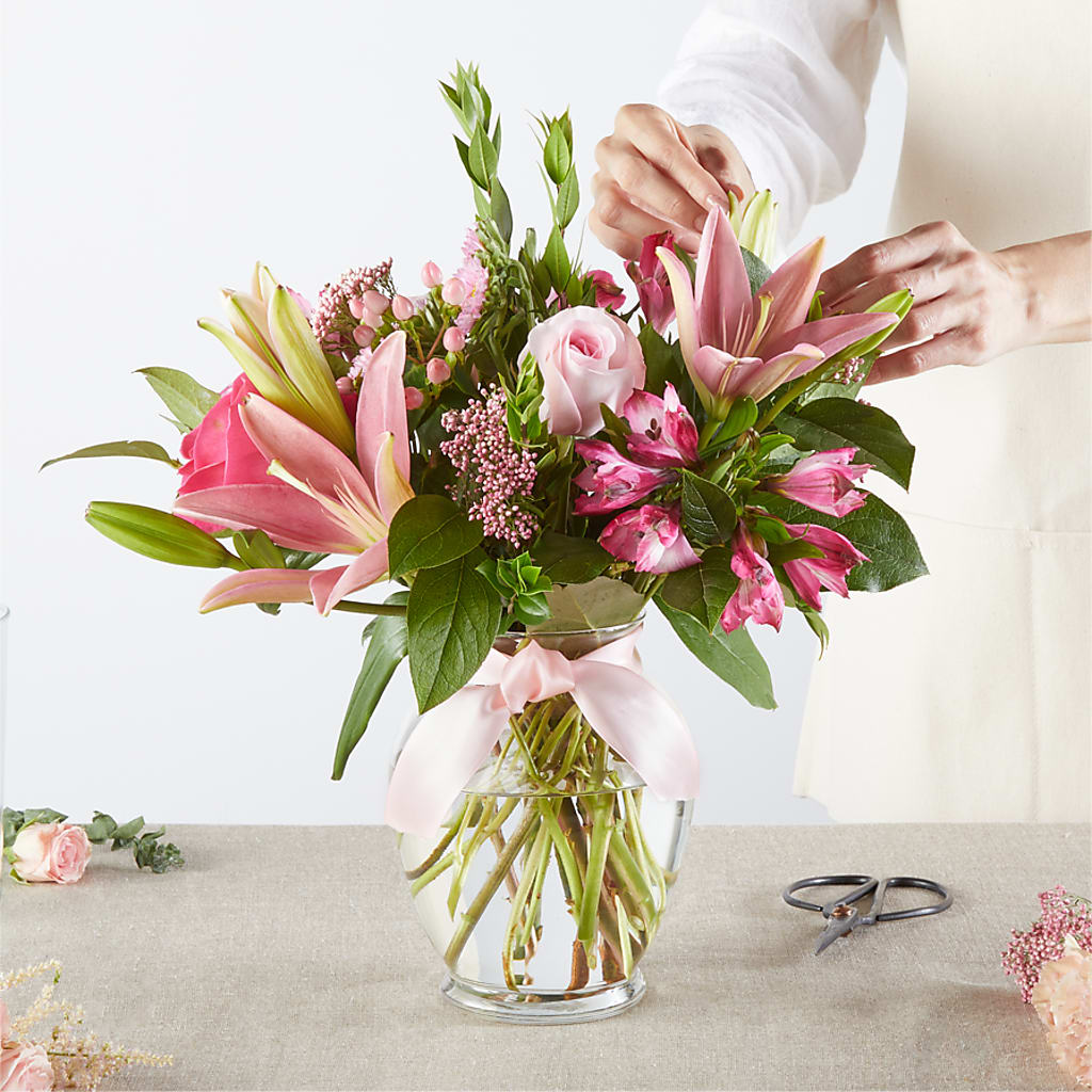 Pink Ribbon - A Florist Original –  Touch Of Roses, Visalia CA