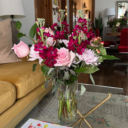 Sunday Morning Bouquet –  Touch Of Roses, Visalia CA