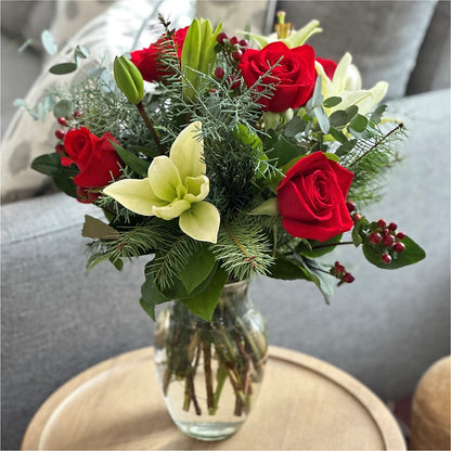 Glittering Lights Bouquet –  Touch Of Roses, Visalia CA