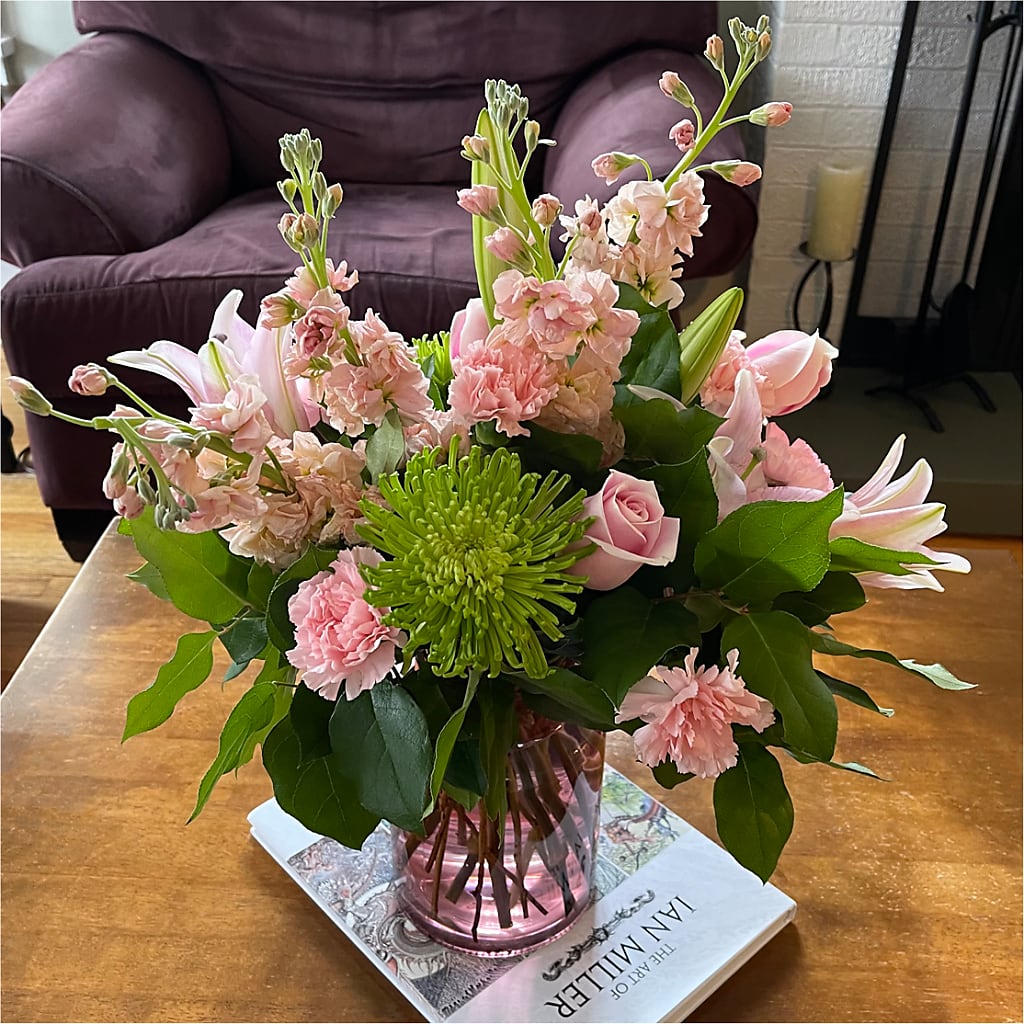 Pretty in Pink Bouquet –  Touch Of Roses, Visalia CA