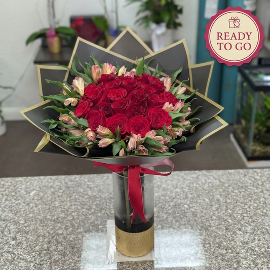 The "Grab & Go" Fresh Collection –  Touch Of Roses, Visalia CA