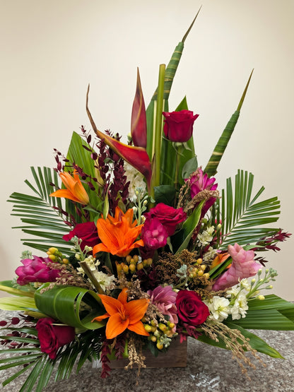 TROPICAL ARRANGEMENT –  Touch Of Roses, Visalia CA