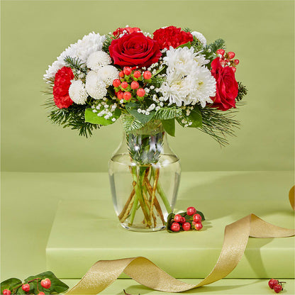 Chance of Flurries Bouquet –  Touch Of Roses, Visalia CA