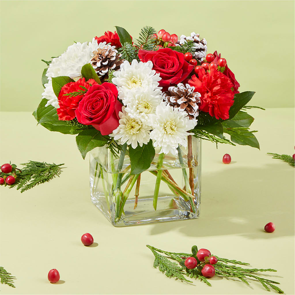 Snow Angel Bouquet –  Touch Of Roses, Visalia CA