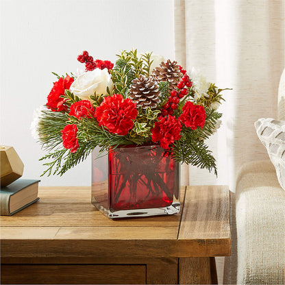 Christmas Market Bouquet –  Touch Of Roses, Visalia CA