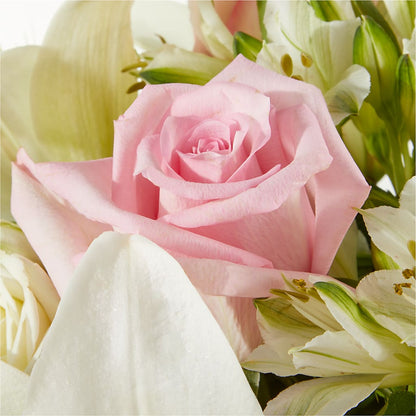 Kindhearted Bouquet –  Touch Of Roses, Visalia CA
