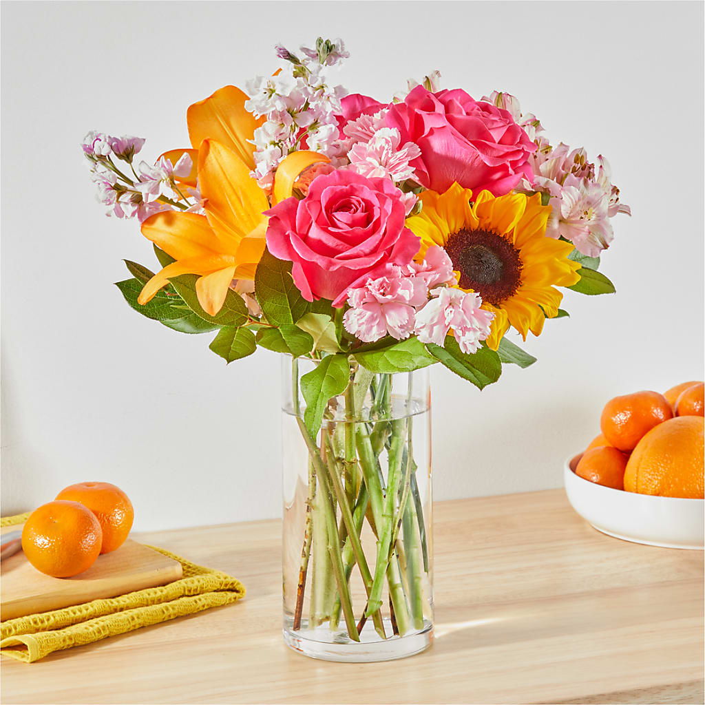 In Full Swing Bouquet –  Touch Of Roses, Visalia CA