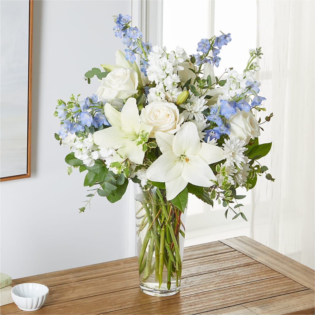 Peace of Mind Bouquet –  Touch Of Roses, Visalia CA