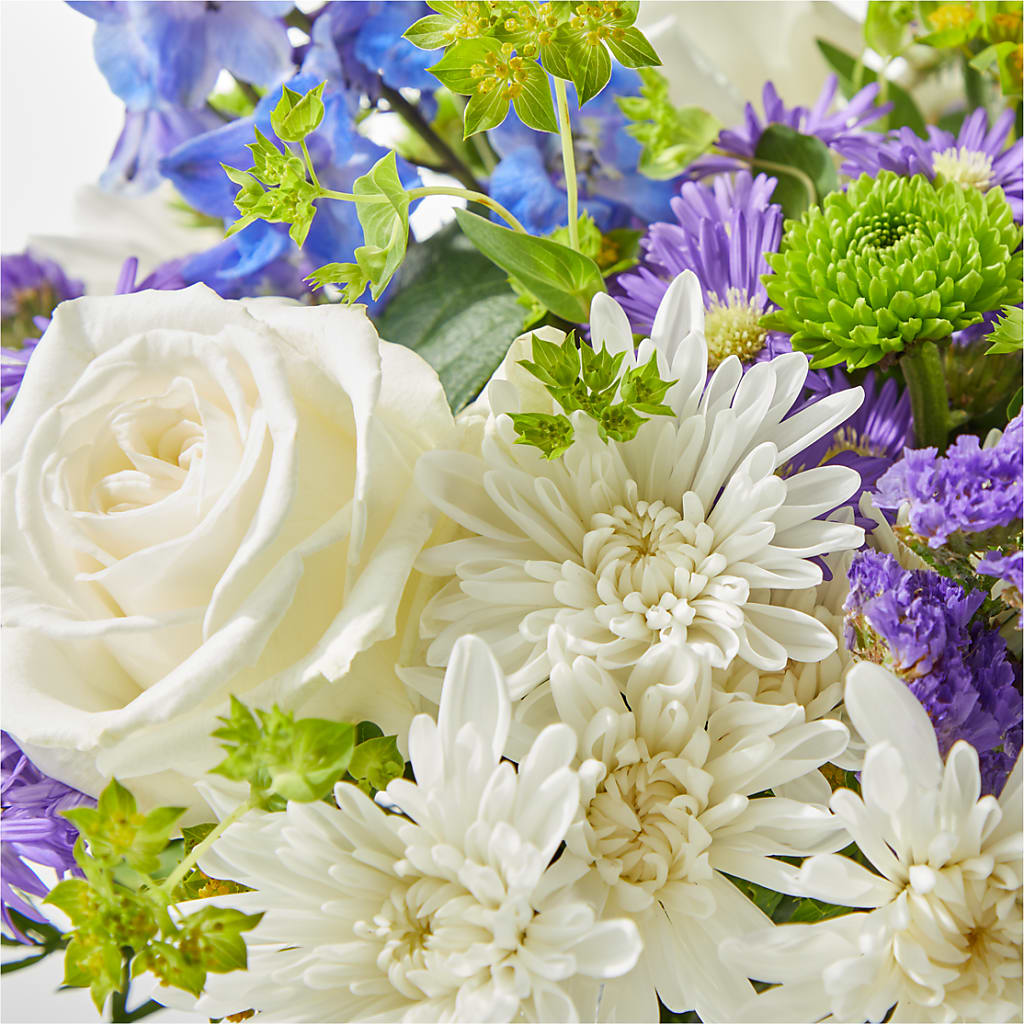 Genuine Gestures Bouquet –  Touch Of Roses, Visalia CA