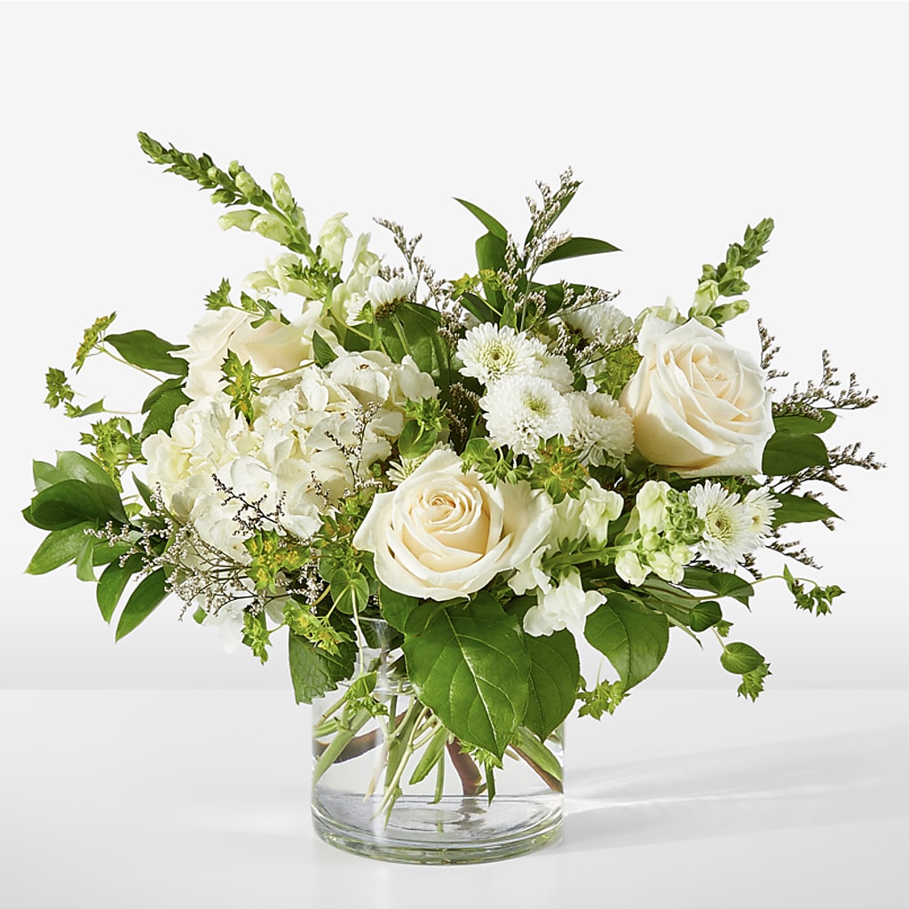 Hint of Vanilla Bouquet –  Touch Of Roses, Visalia CA