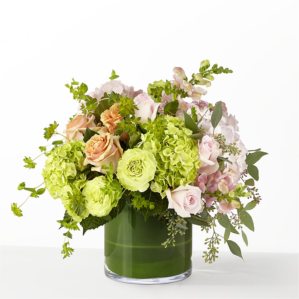 The Art Deco –  Touch Of Roses, Visalia CA