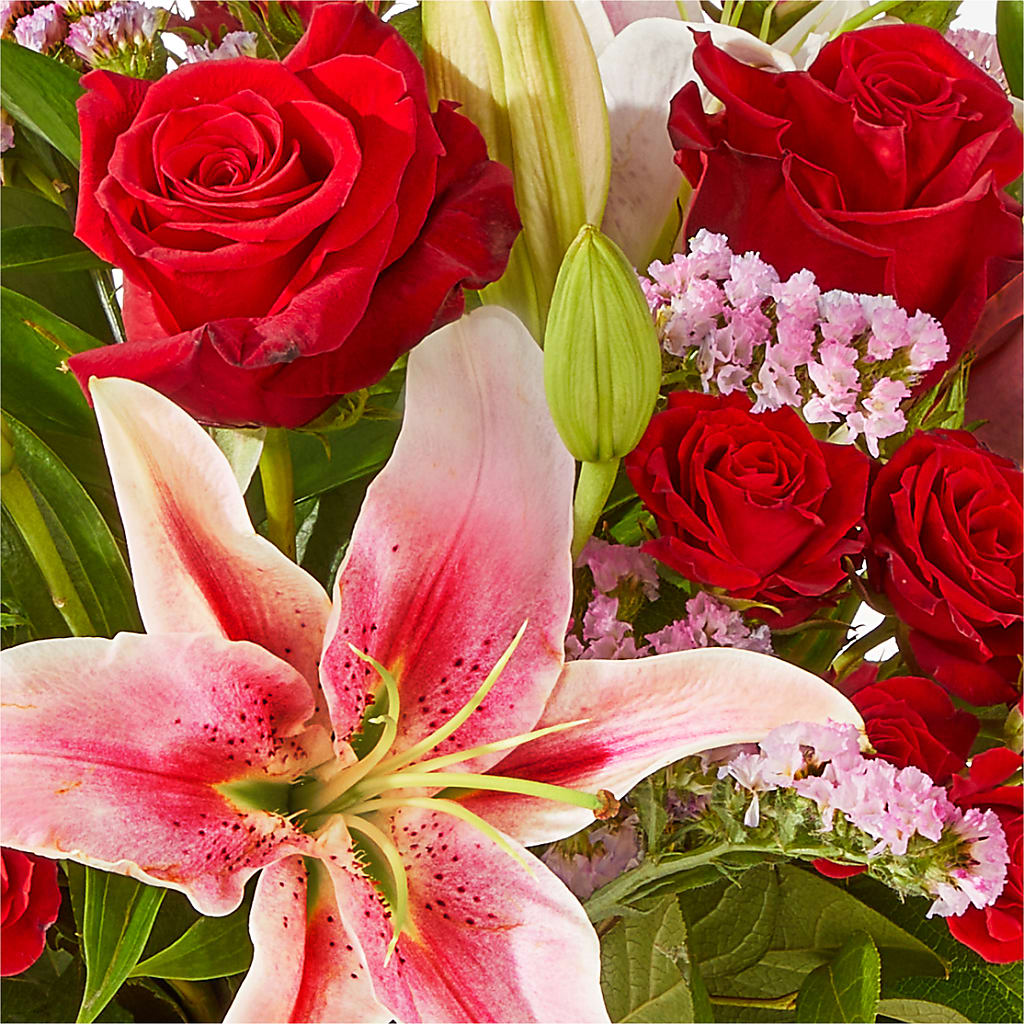 Hopeless Romantic Bouquet –  Touch Of Roses, Visalia CA